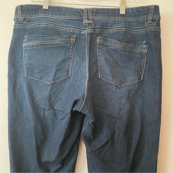 Democracy “Ab”Solution Dark Wash High Rise Skinny Ankle Jeans - Picture 8 of 14